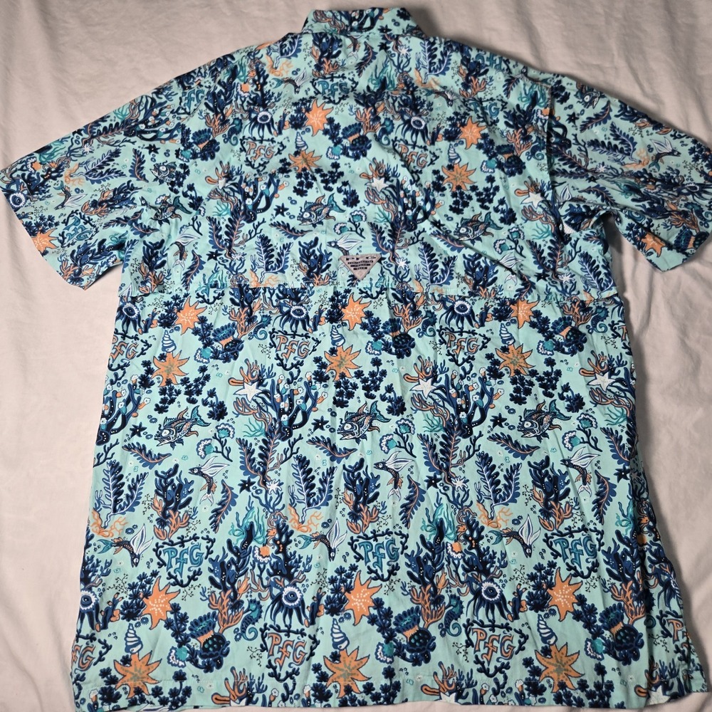 COLUMBIA PFG Shirt Short Sleeve Button-Up Ocean Print Vented Shirt M Fishing - Picture 9 of 9